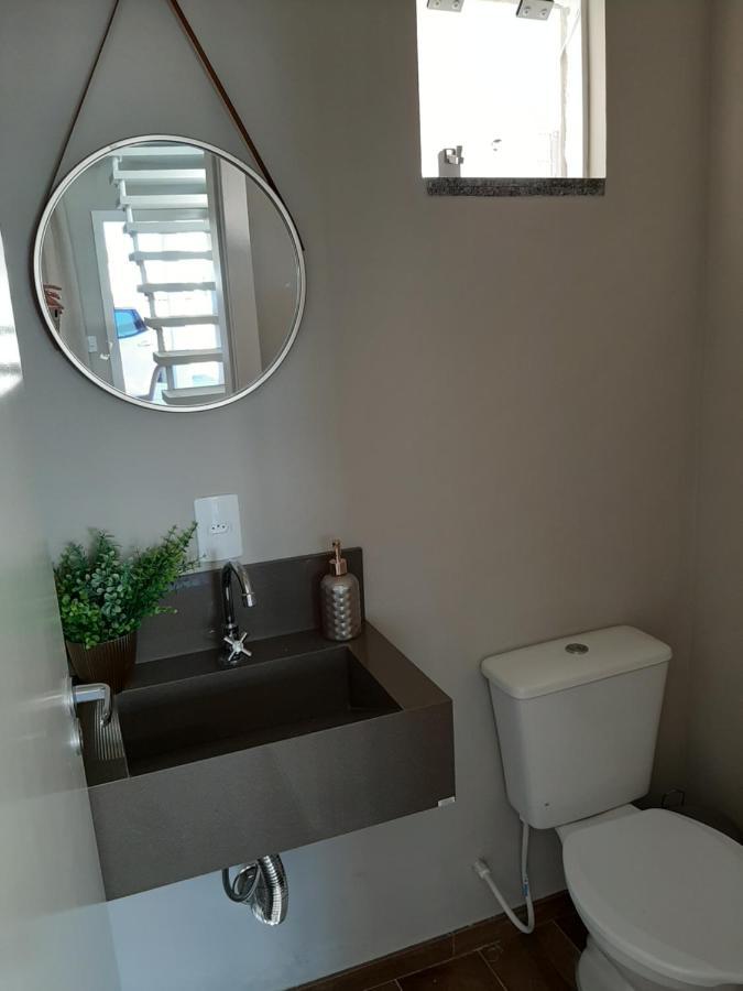 Excelente Sobrado Confortavel No Centro De Tijucas Proximo As Praias Eksteriør bilde